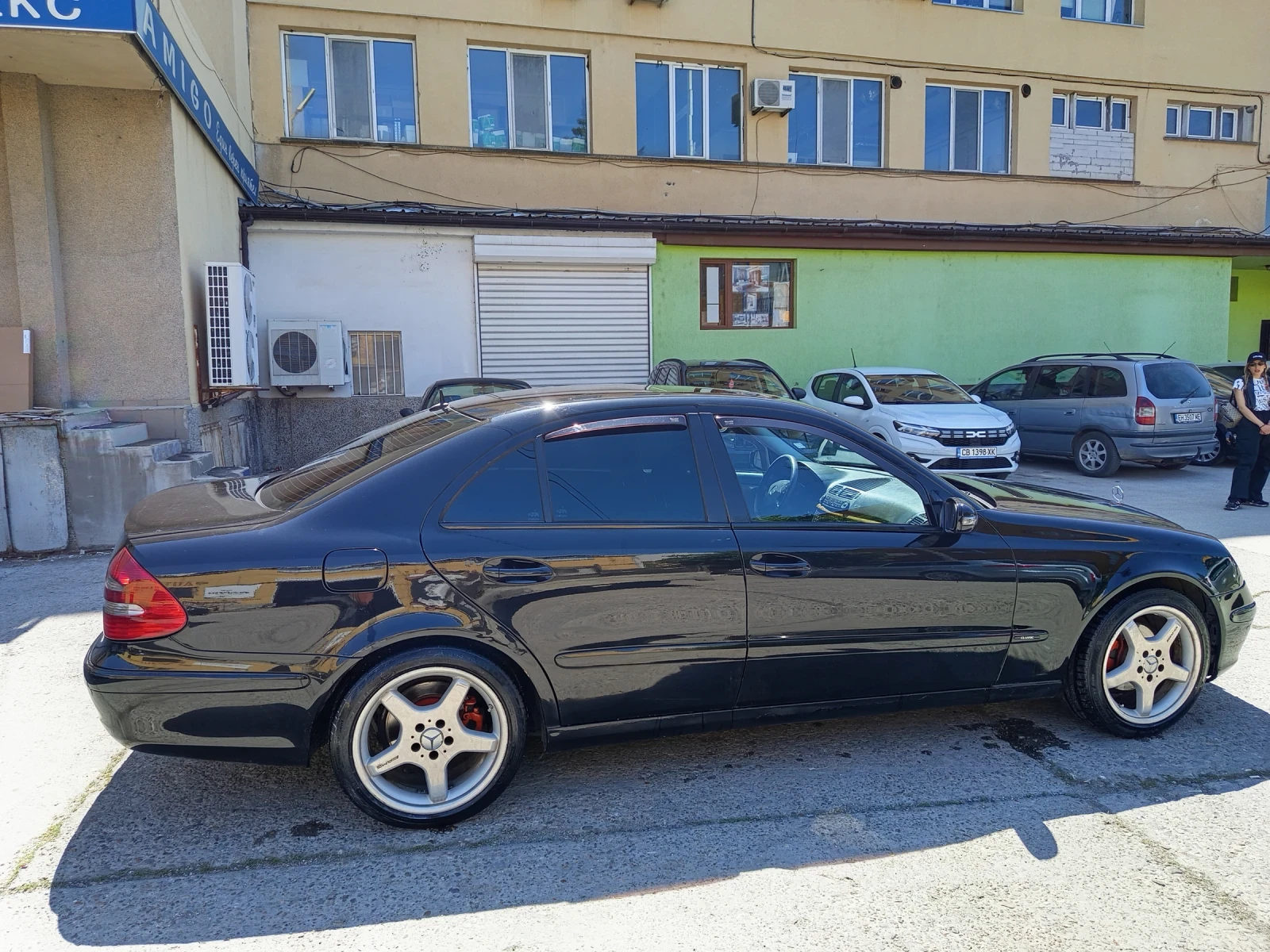 Mercedes-Benz E 220 2.2 Diesel 150HP Automatic  - изображение 7