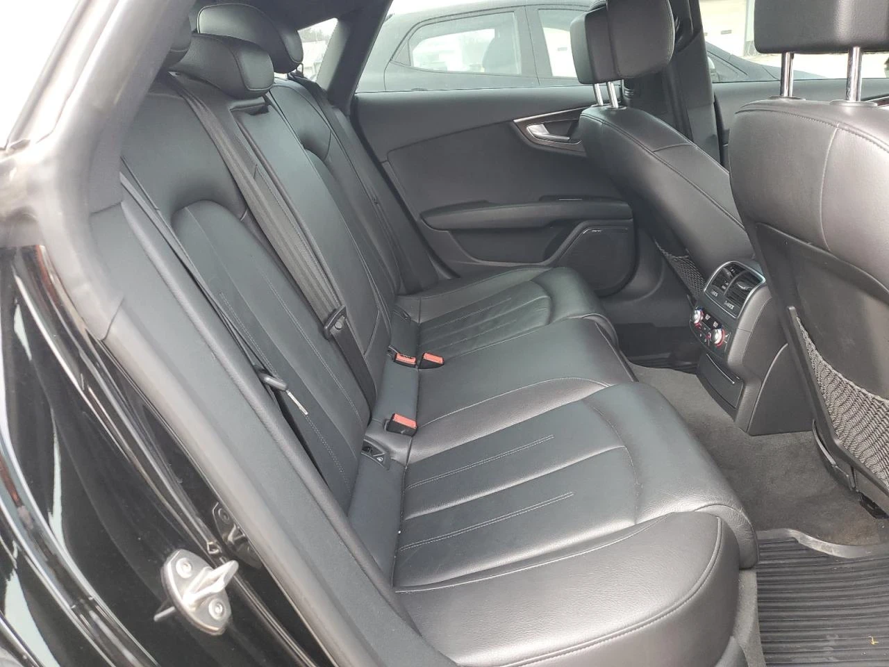 Audi A7  - изображение 9