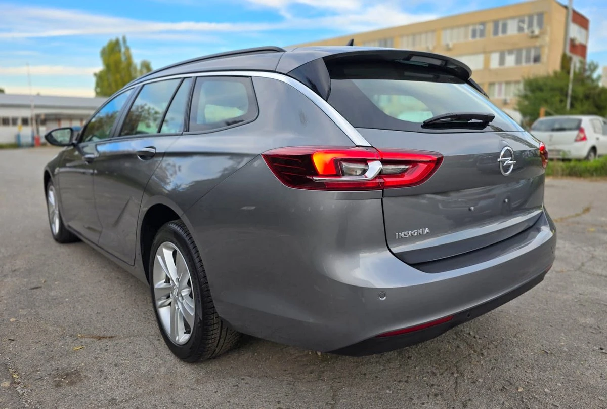 Opel Insignia 1.5 D Sport Tourer Business Elegance Automatic - изображение 4