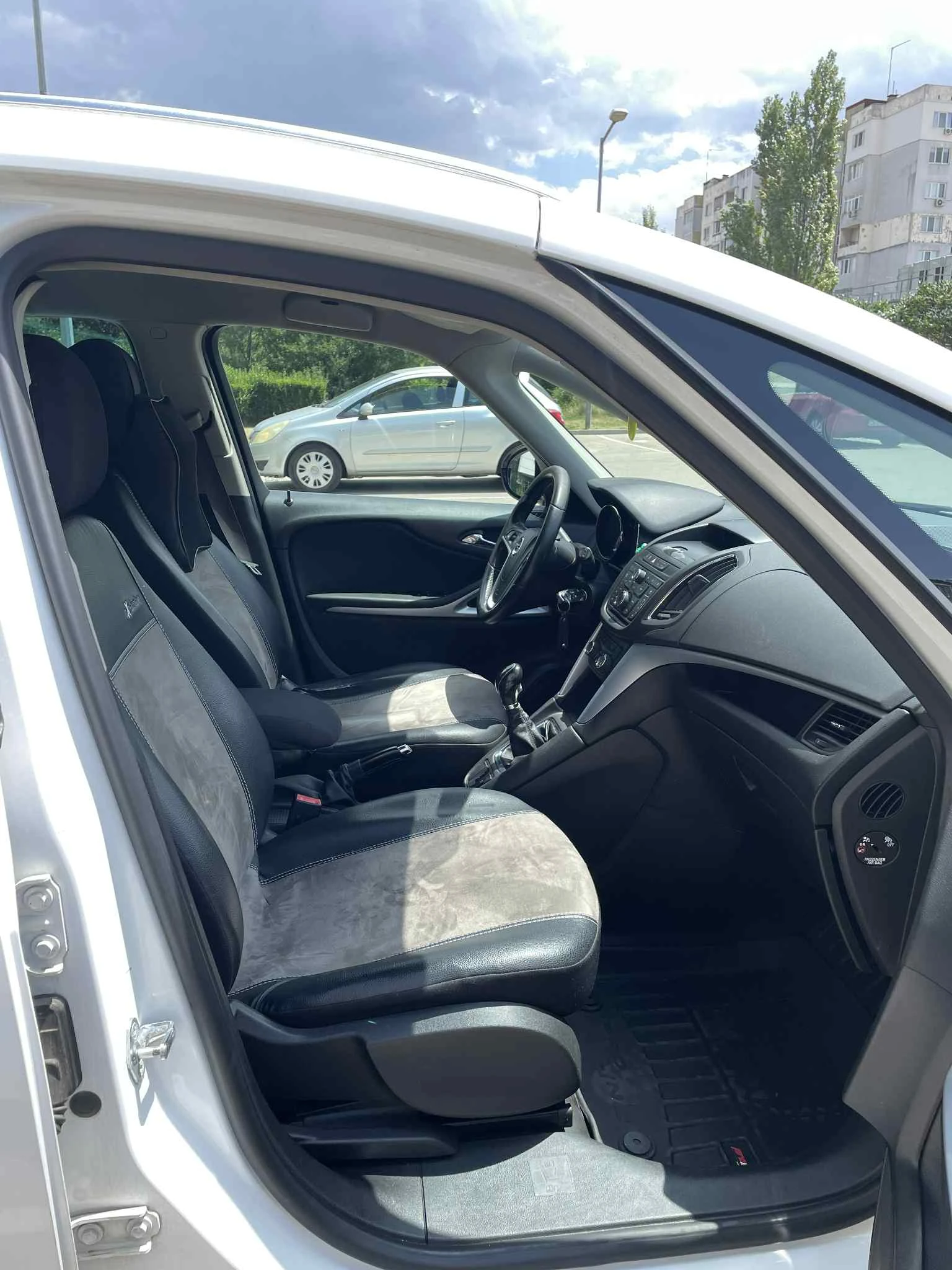 Opel Zafira Tourer - изображение 8