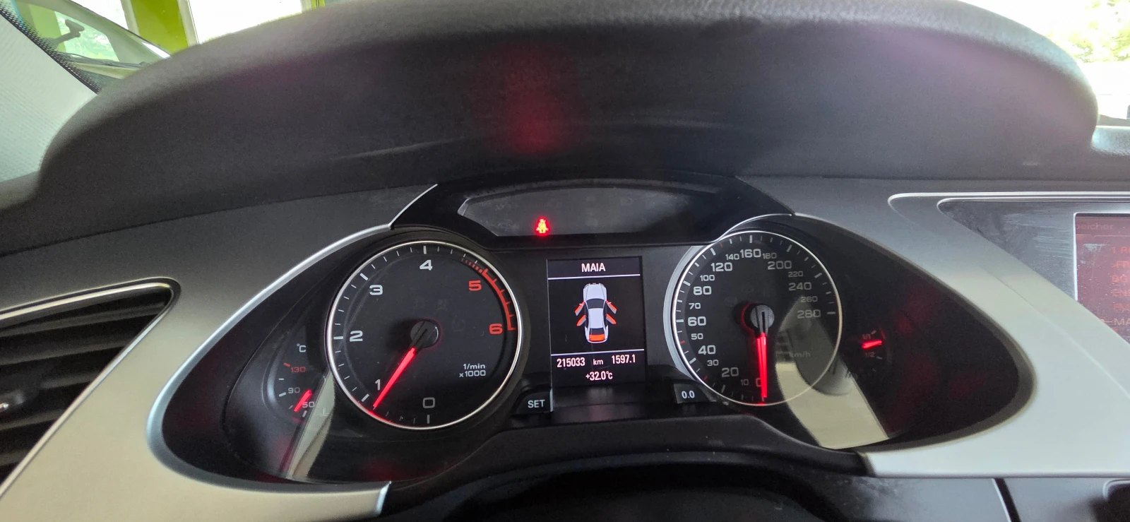 Audi A4 2.0TDI COMMONRAIL - изображение 8
