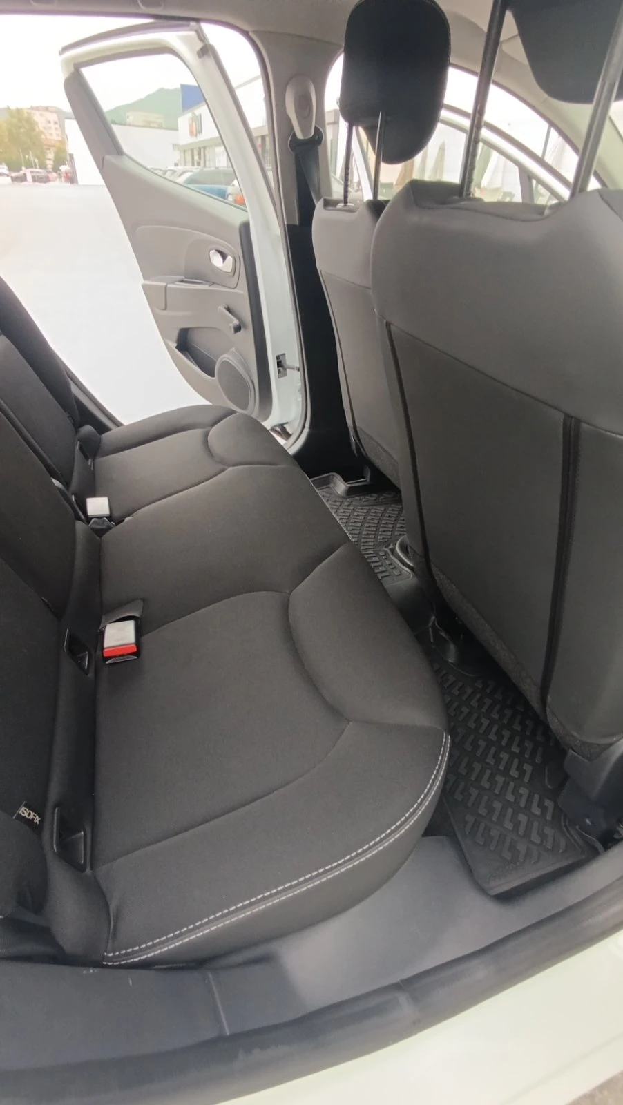 Renault Clio 1.5 dCi - изображение 7