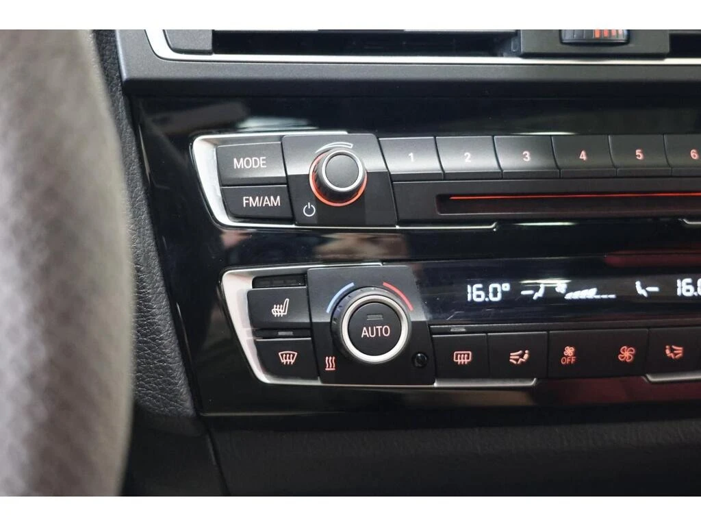 BMW 240 ЗАДНО * * РЪЧКА * * CARFAX * * АВТО КРЕДИТ * *  - изображение 10