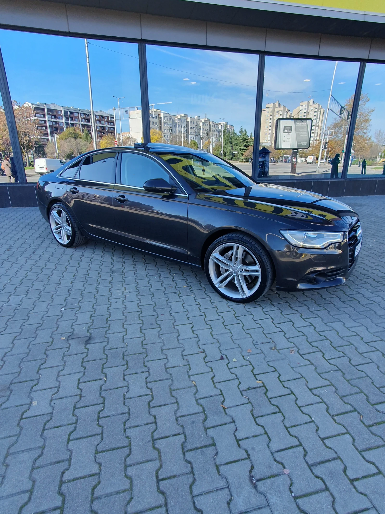 Audi A6  Biturbo * quattro * distronik * bosse* full full*