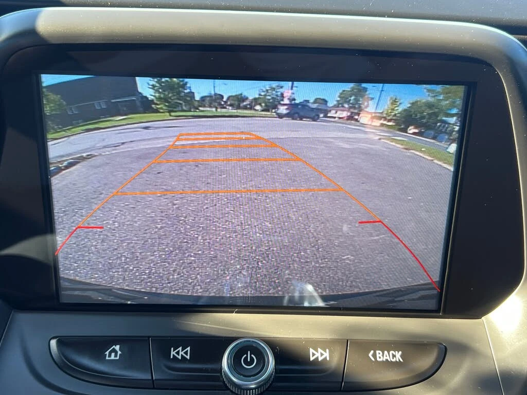 Chevrolet Camaro 1LT Coupe RWD * АвтоКредит* (ЦЕНА ДО БГ) - изображение 7