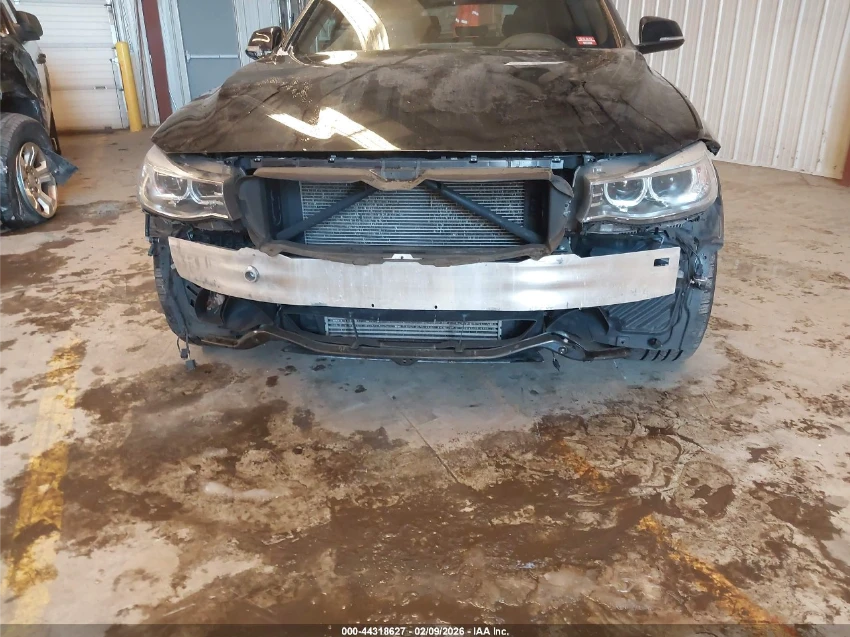 BMW 335 i X-DRIVE* GRAN TURISMO* АвтоКредит(ЦЕНА ДО БГ) - изображение 8