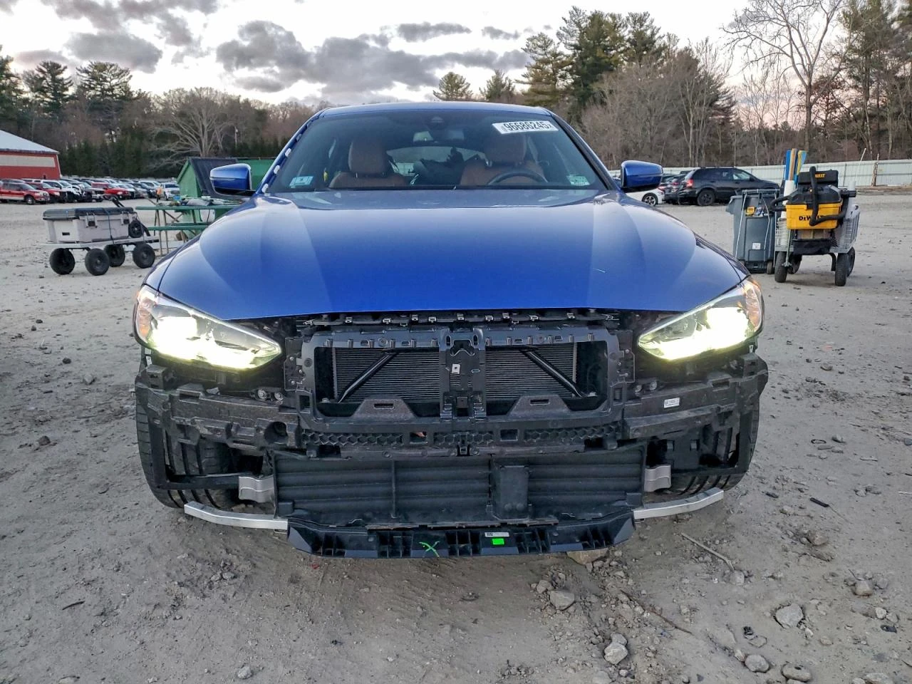 BMW i4 EDRIVE 40 / M-PACK / HARMAN / ПОДГРЕВИ / AMBIENT, снимка 2 - Автомобили и джипове - 53746306