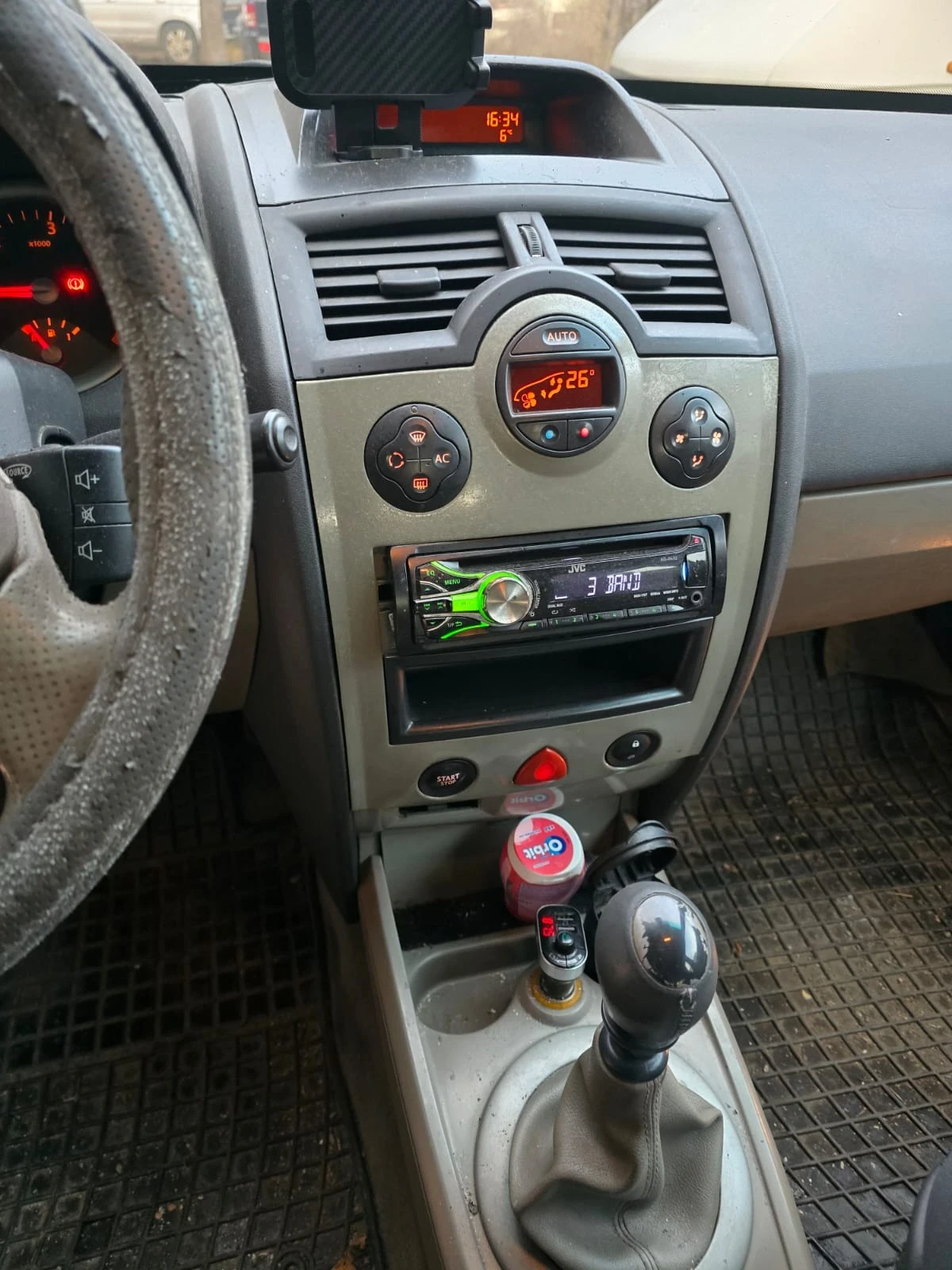 Renault Megane, снимка 5 - Автомобили и джипове - 54017865