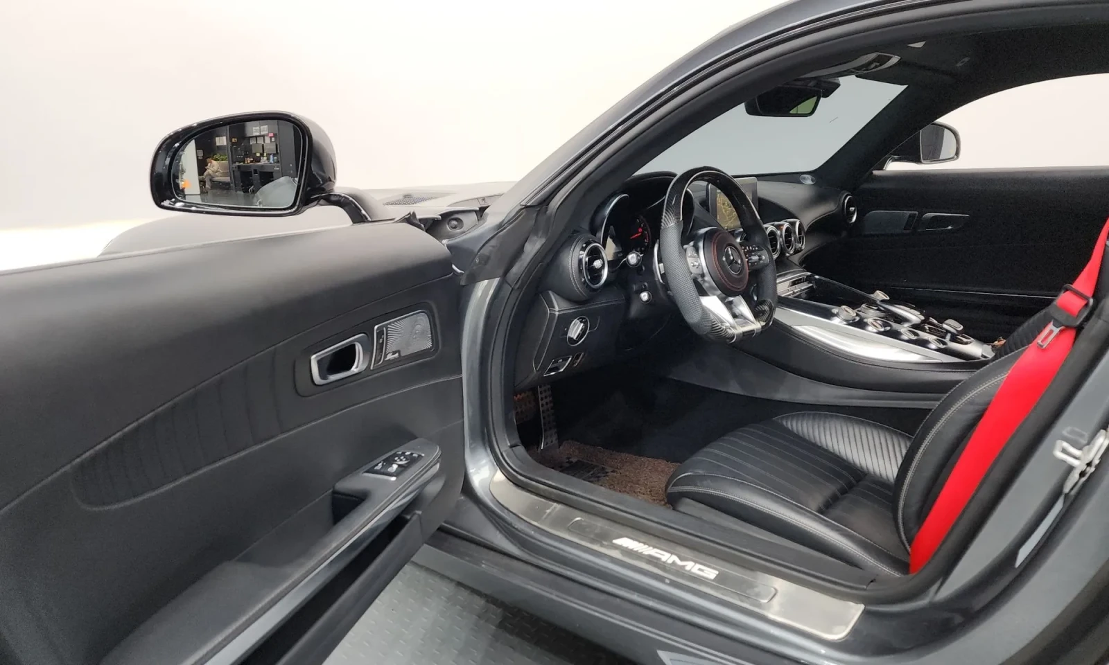 Mercedes-Benz GT S/AMG/CARBON, снимка 10 - Автомобили и джипове - 54855708