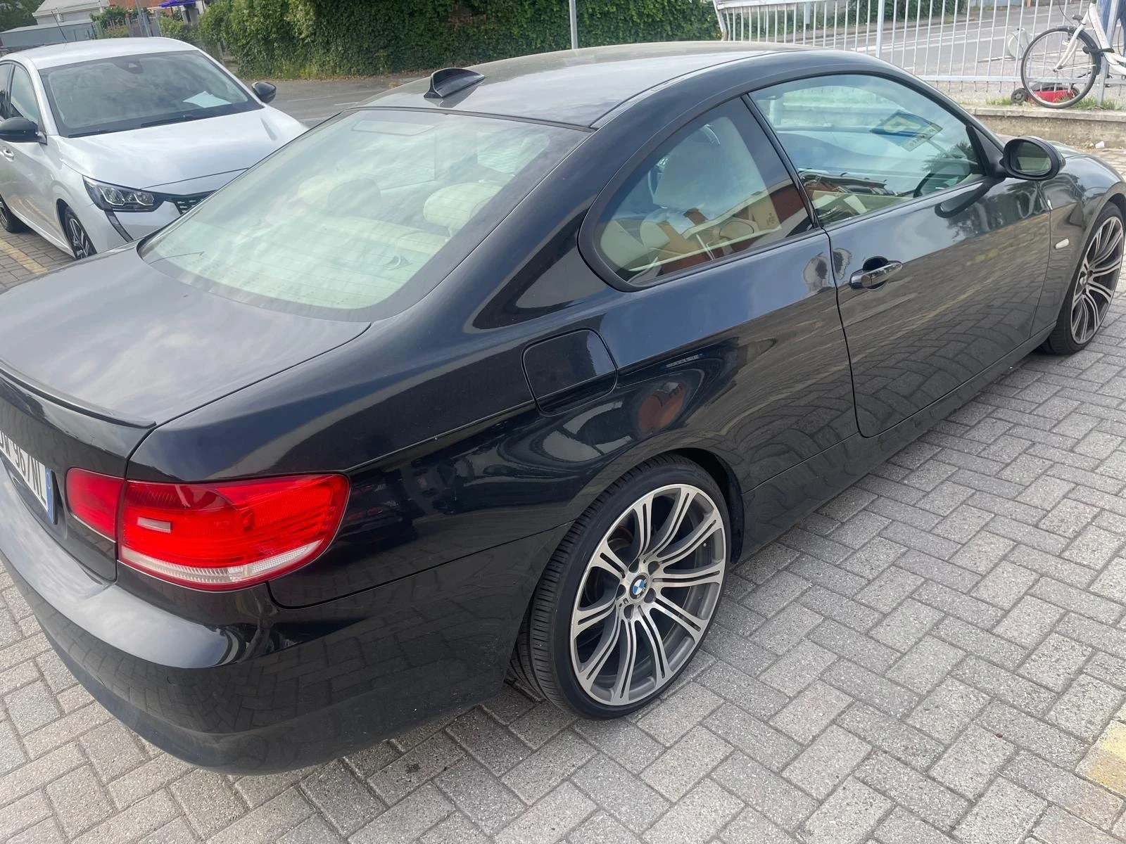 BMW 320 (KATO НОВА), снимка 4 - Автомобили и джипове - 54924817
