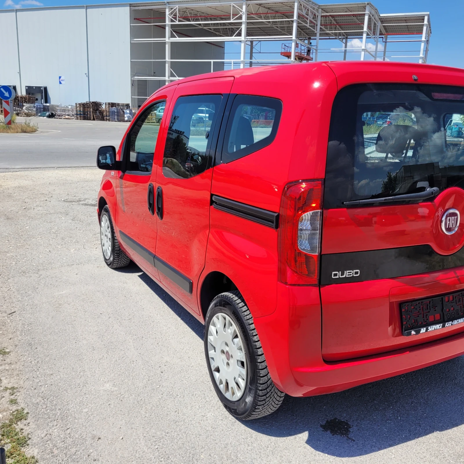 Fiat Fiorino Qubo/5места, снимка 3 - Автомобили и джипове - 55089058