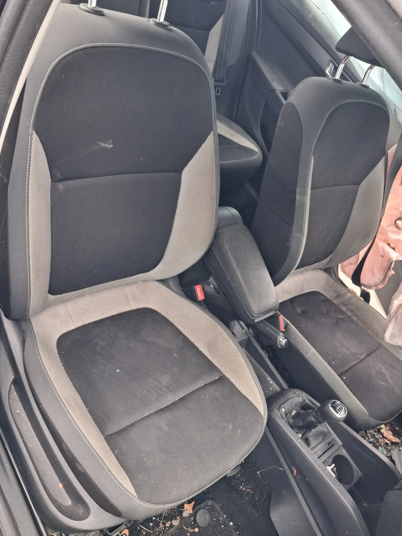 Skoda Fabia 1.2i 90к.с., снимка 4 - Автомобили и джипове - 55412493