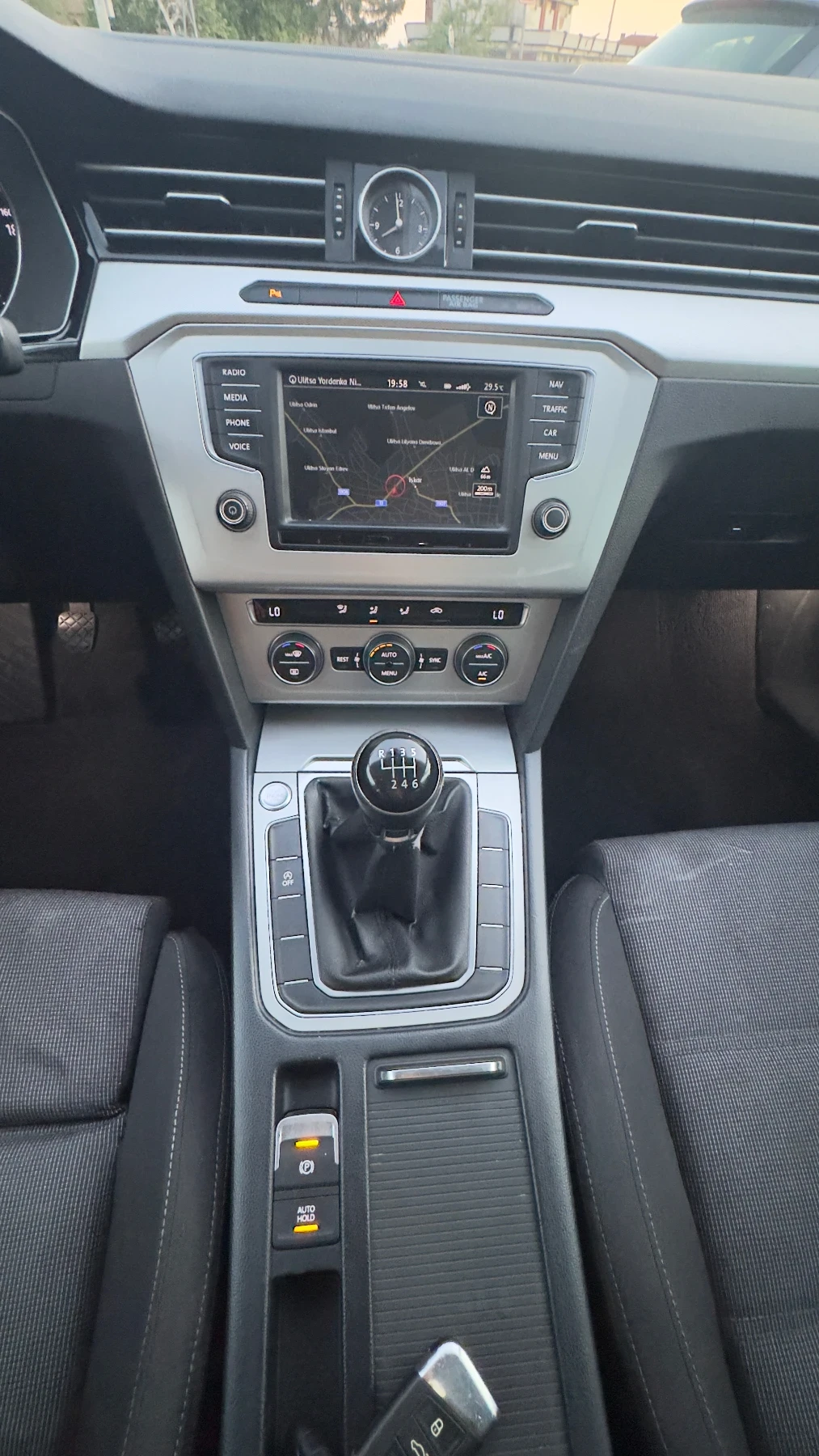 VW Passat Comfortline, снимка 8 - Автомобили и джипове - 55494104