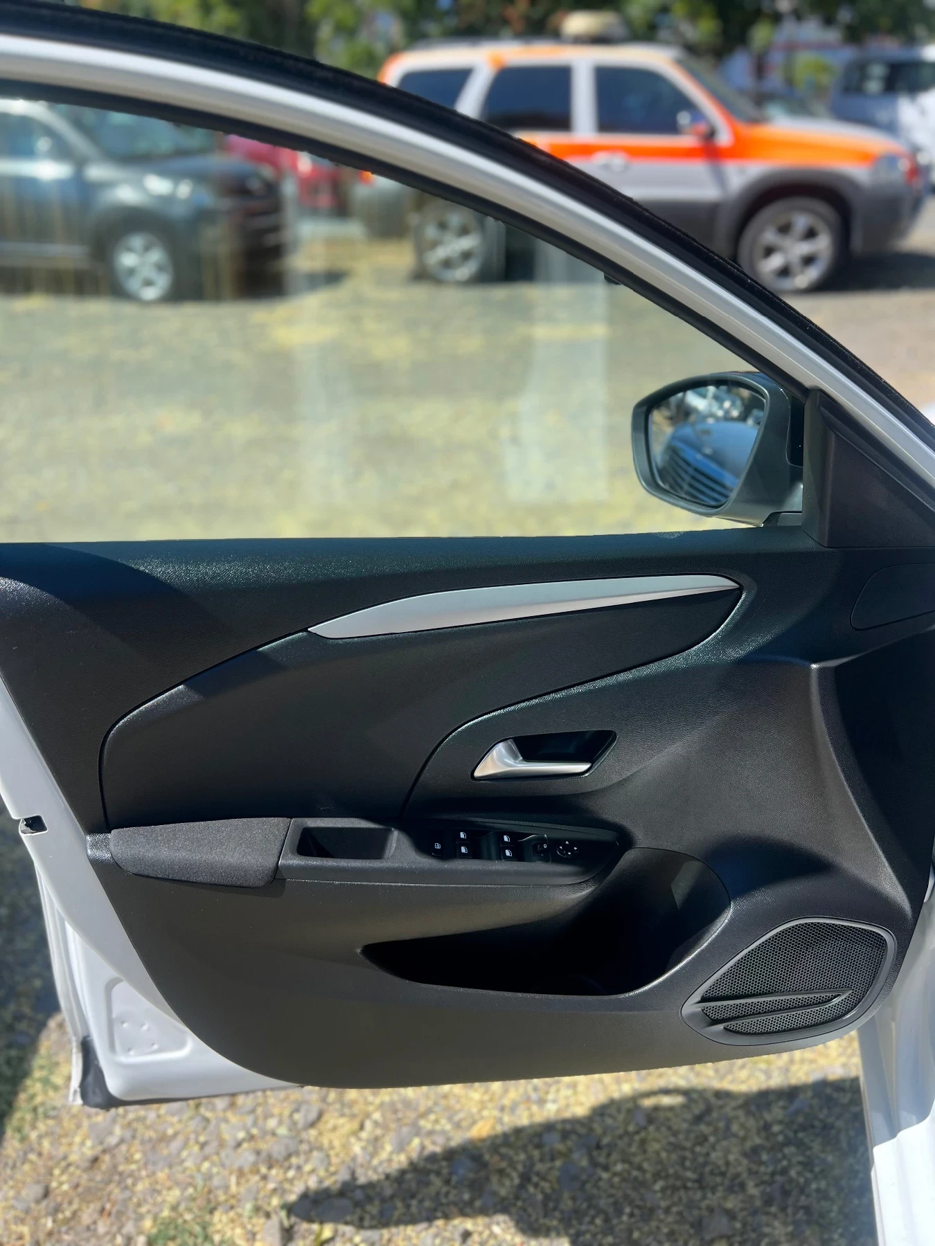 Opel Corsa 1.5D 100CV Navi | Mobile.bg � ����������� 13