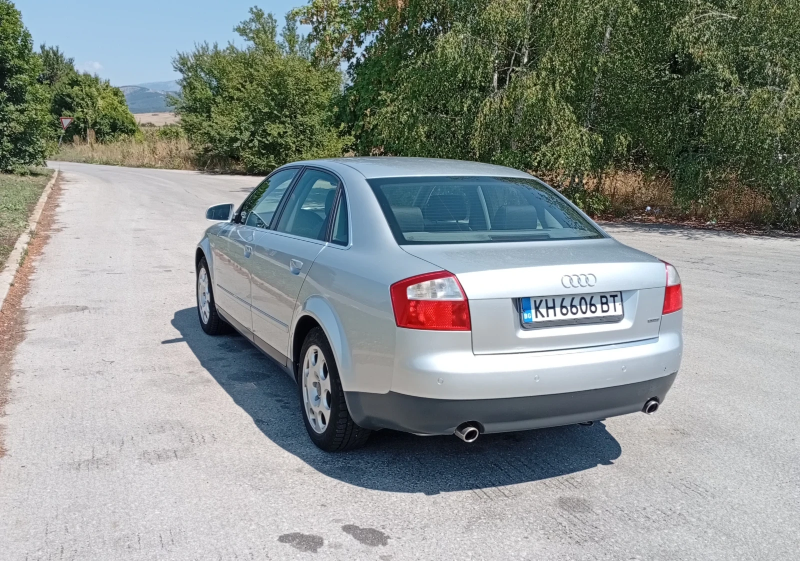 Audi A4 1.8T Quattro , снимка 12 - Автомобили и джипове - 55834140