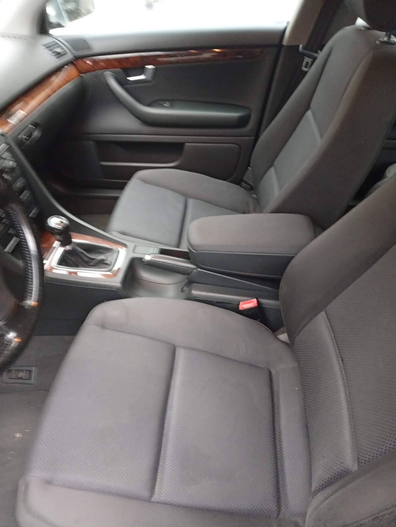 Audi A4 1.8T Quattro , снимка 3 - Автомобили и джипове - 55834140