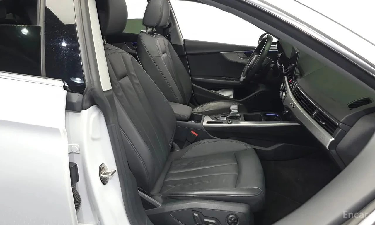 Audi A5 * 40 TFSI Quattro Sportback * ФИНАНСИРАНЕ, снимка 11 - Автомобили и джипове - 56156045