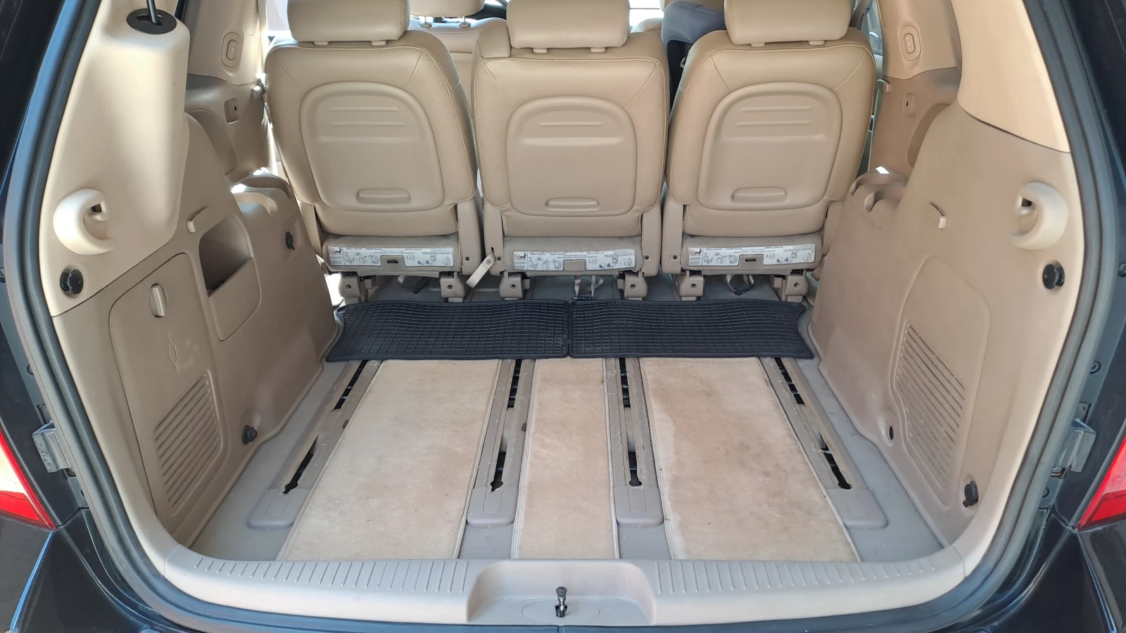 Kia Carnival EX, снимка 7 - Автомобили и джипове - 56344209