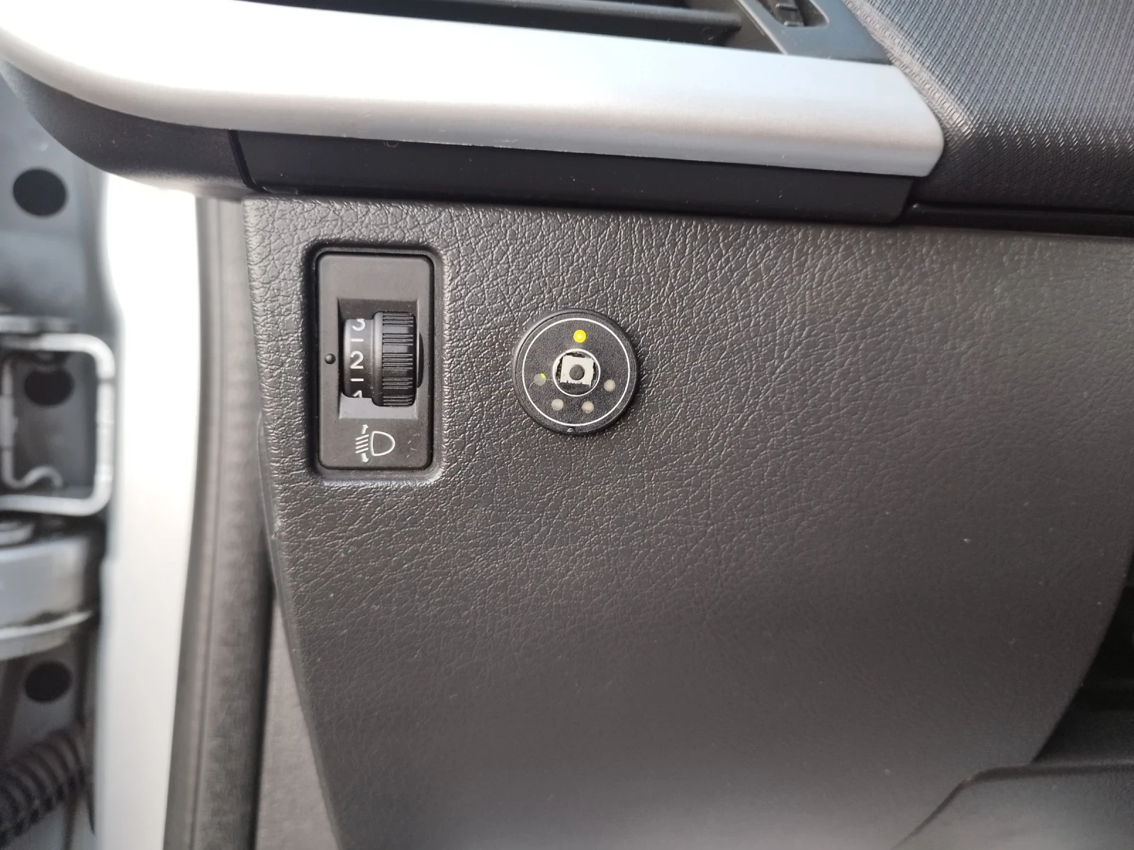 Peugeot 207 1.2 I, ����� ���������, �������� | Mobile.bg � ����������� 14
