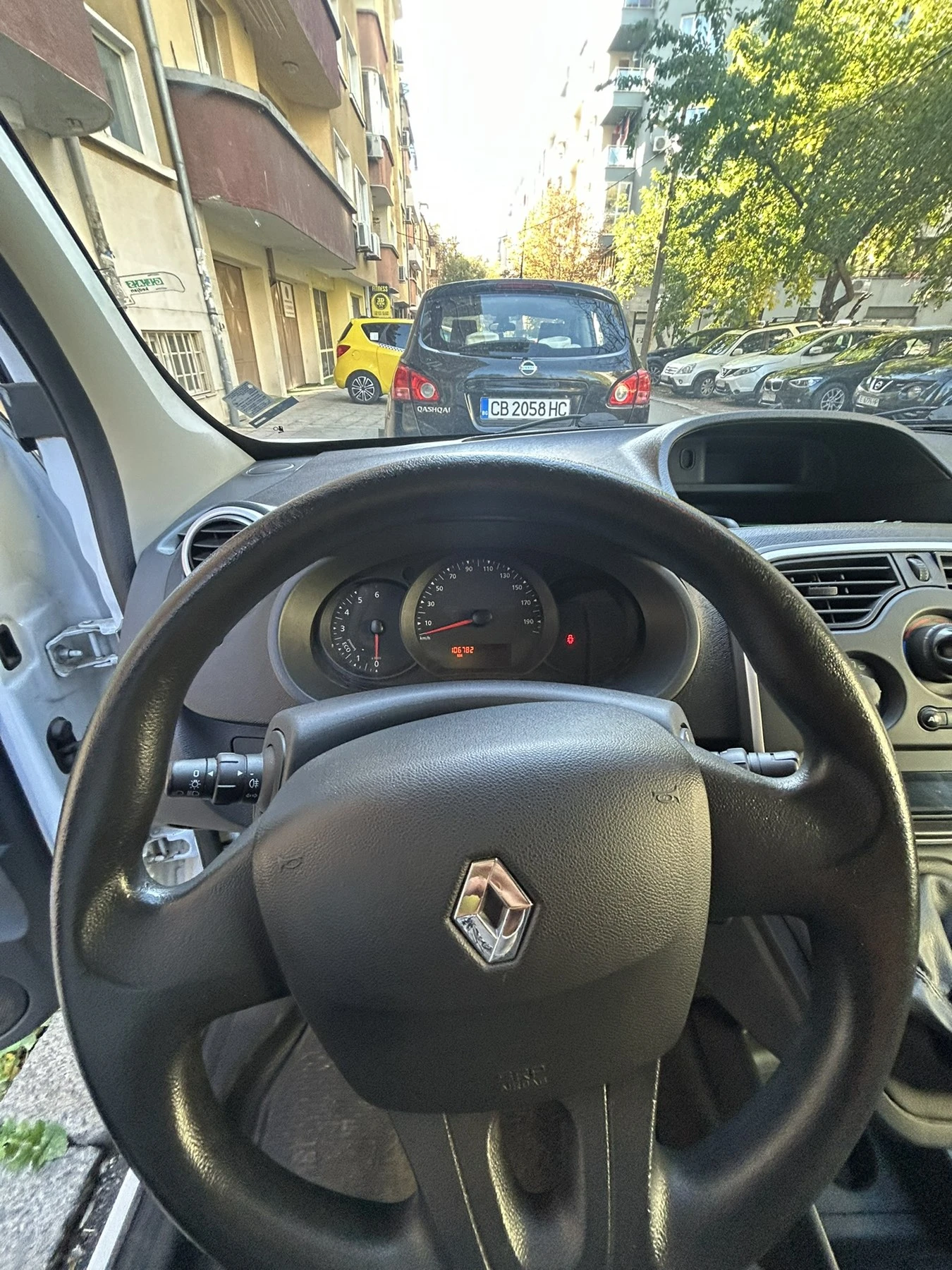 Renault Kangoo, снимка 4 - Автомобили и джипове - 56609621