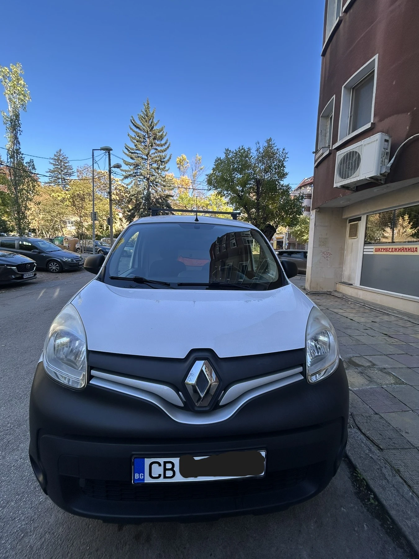 Renault Kangoo, снимка 9 - Автомобили и джипове - 56609621