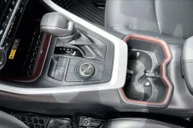 Toyota Rav4 Limited AWD * APPLE CARPL * CARFAX * АВТО КРЕДИТ *, снимка 12