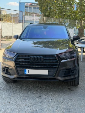 ������ Audi Q7