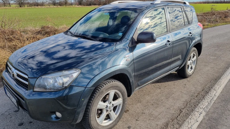 Toyota Rav4 2.2 D-CAT, снимка 7 - Автомобили и джипове - 43488446