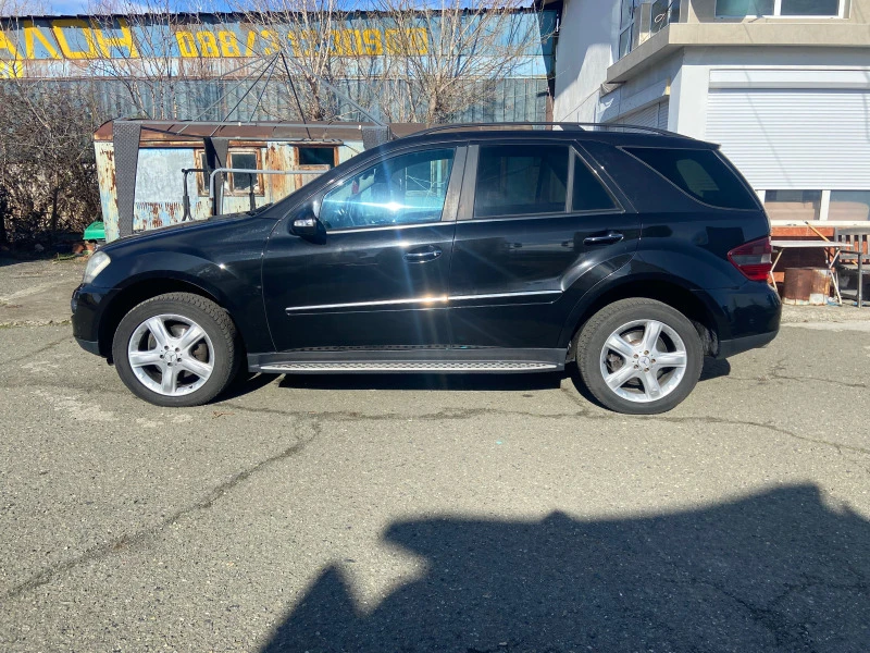 Mercedes-Benz ML 320, снимка 4 - Автомобили и джипове - 44276130