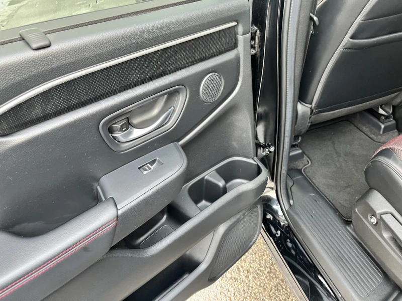 Honda Pilot BLACK EDITION, снимка 8 - Автомобили и джипове - 53374333