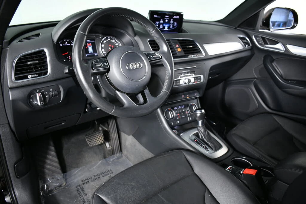 Audi Q3 * S-Line* HeadUp* АвтоКредит* (ЦЕНА ДО БГ) - изображение 8