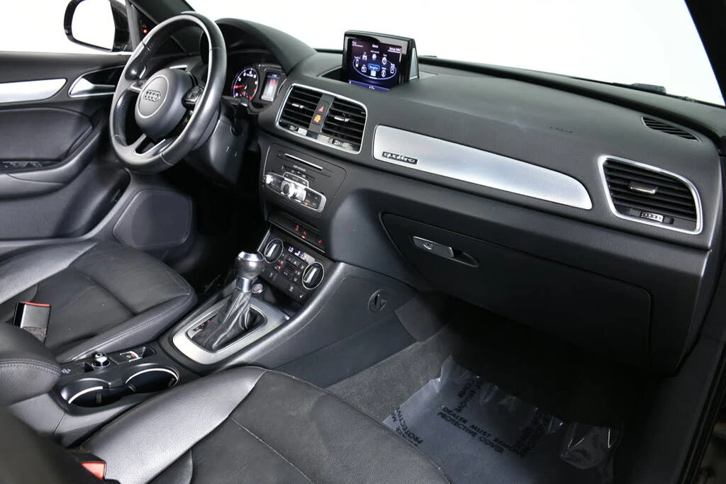 Audi Q3 * S-Line* HeadUp* АвтоКредит* (ЦЕНА ДО БГ) - изображение 5
