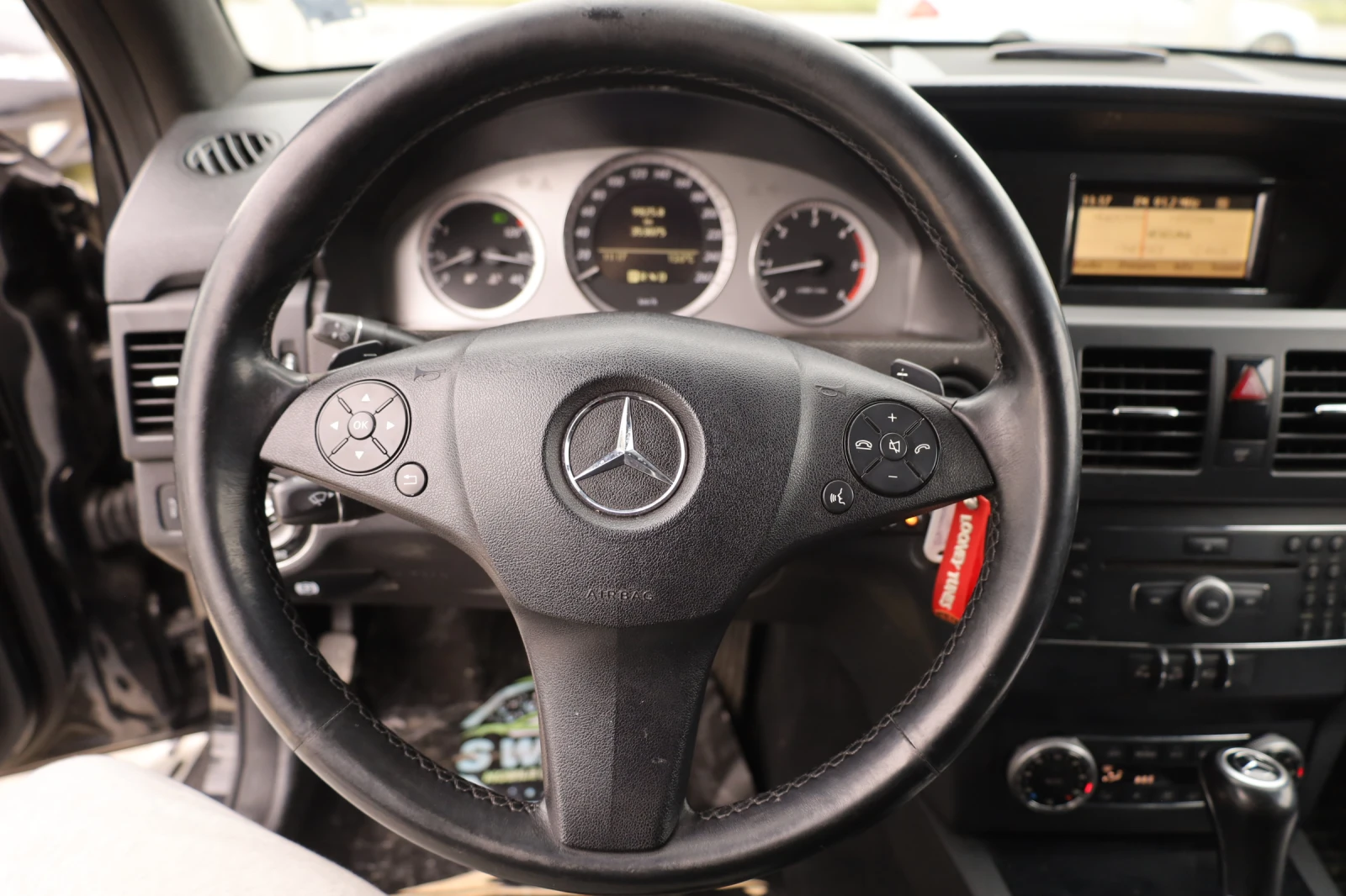 Mercedes-Benz GLK CDI 4 MATIC, снимка 11 - Автомобили и джипове - 54369261