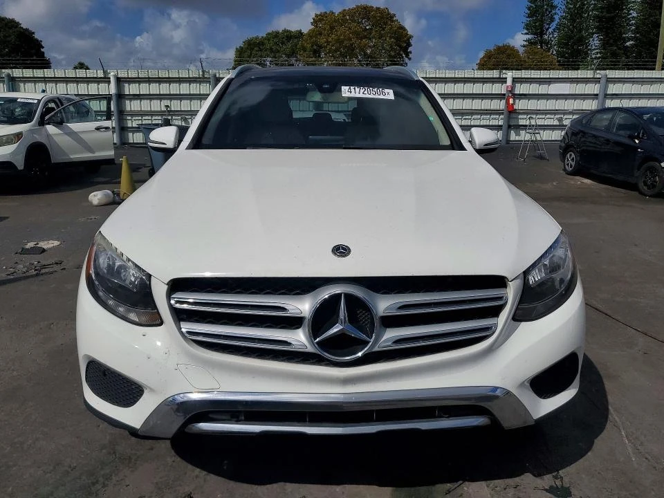 Mercedes-Benz GLC 300, снимка 5 - Автомобили и джипове - 54691599
