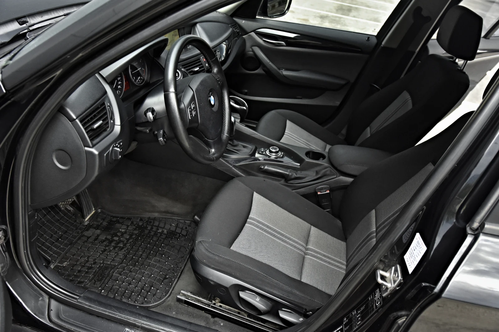 BMW X1 2.0Xdrive, Automatic, Navi, снимка 8 - Автомобили и джипове - 54742132