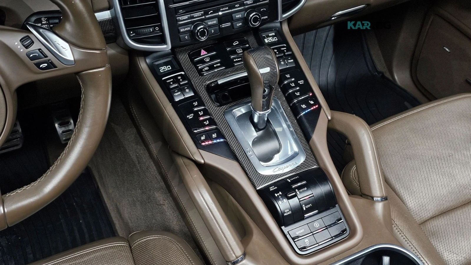 Porsche Cayenne DIESEL* 4200cc * FACE* КОЖА* ПОДГРЕВ* ОБДУХВ* ПАНО, снимка 9 - Автомобили и джипове - 55077138