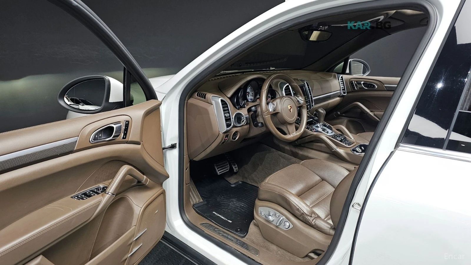 Porsche Cayenne DIESEL* 4200cc * FACE* КОЖА* ПОДГРЕВ* ОБДУХВ* ПАНО, снимка 11 - Автомобили и джипове - 55077138