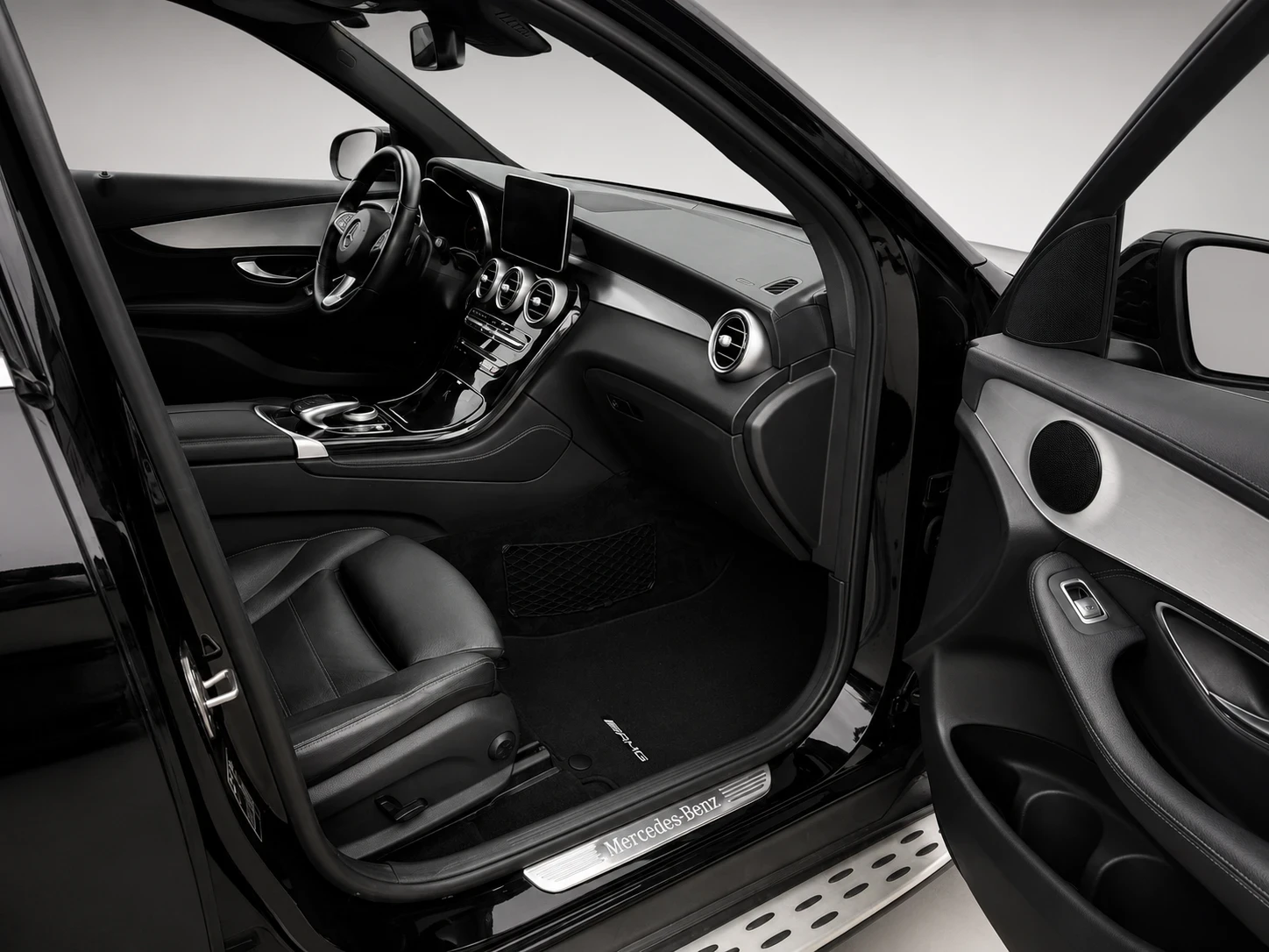 Mercedes-Benz GLC 250, снимка 8 - Автомобили и джипове - 55195787