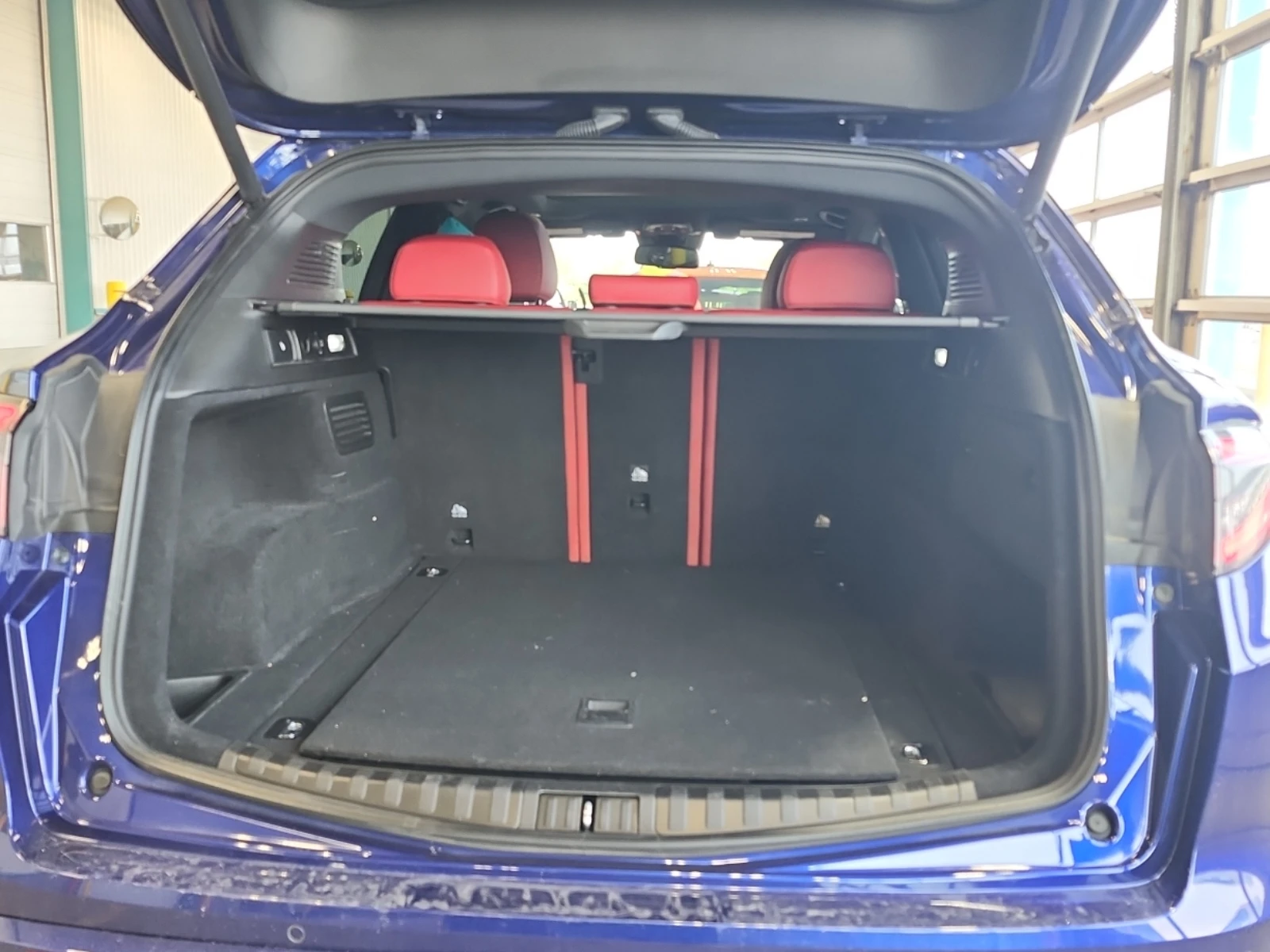 Alfa Romeo Stelvio Ti Sport* Harman/Kardon* Пано* Подгрев, снимка 4 - Автомобили и джипове - 55351204