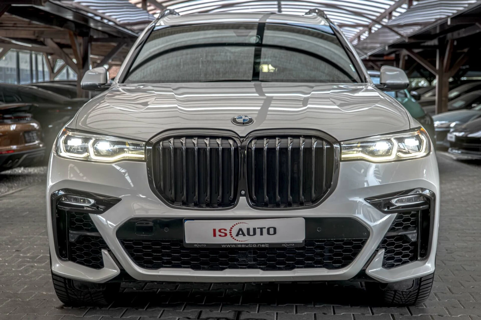 BMW X7 M50i/Harman Kardon/SKY Lounge/Кристал/Камера 360/H