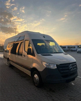 Mercedes-Benz Sprinter 519 21места