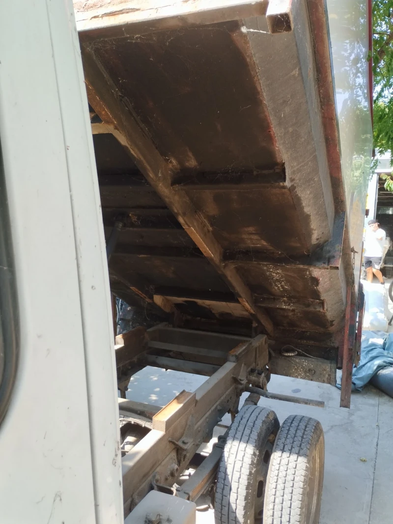 Iveco Daily Самосвал , снимка 13 - Бусове и автобуси - 52658286