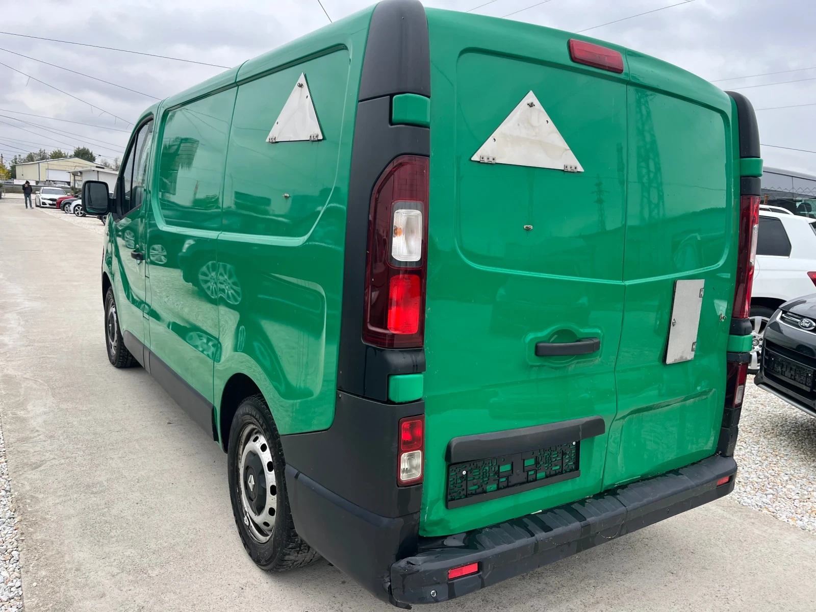 Renault Trafic Хладилен, Италия, 12/2016 - изображение 6