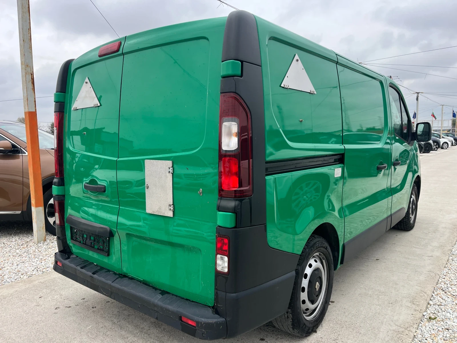 Renault Trafic Хладилен, Италия, 12/2016 - изображение 4