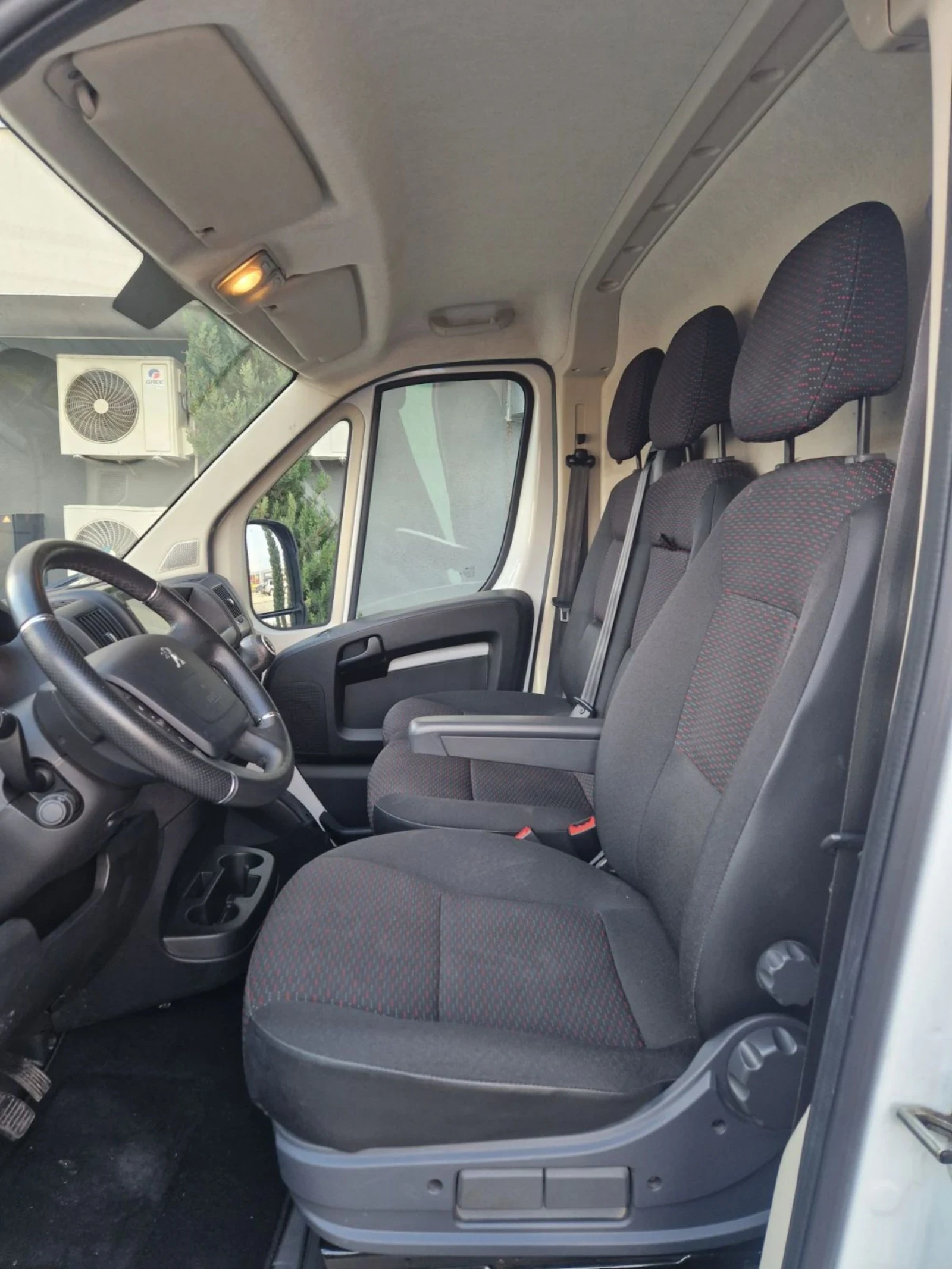 Peugeot Boxer 2.2 /140 �.� | Mobile.bg � ����������� 12