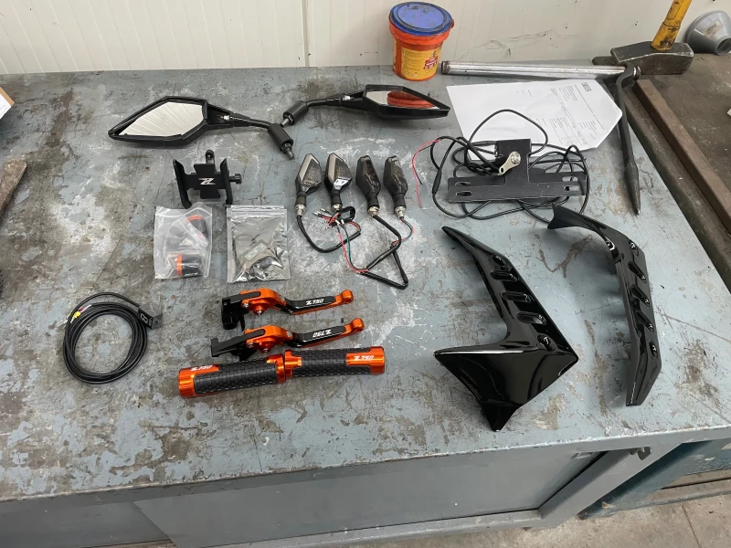 Kawasaki Z Z 750, снимка 13 - Мотоциклети и мототехника - 52426794