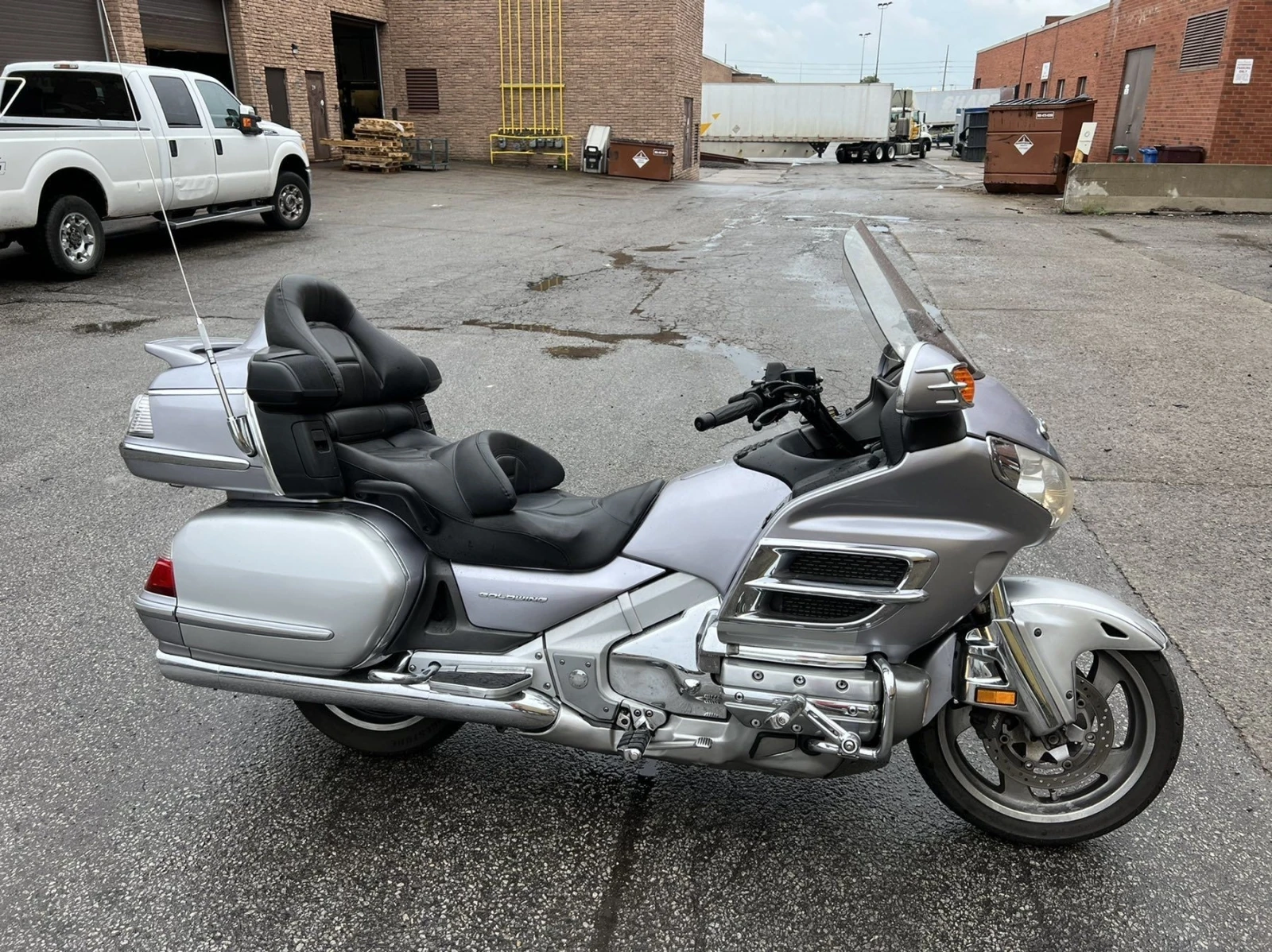 Honda Gold Wing SILVER ARROW - изображение 10