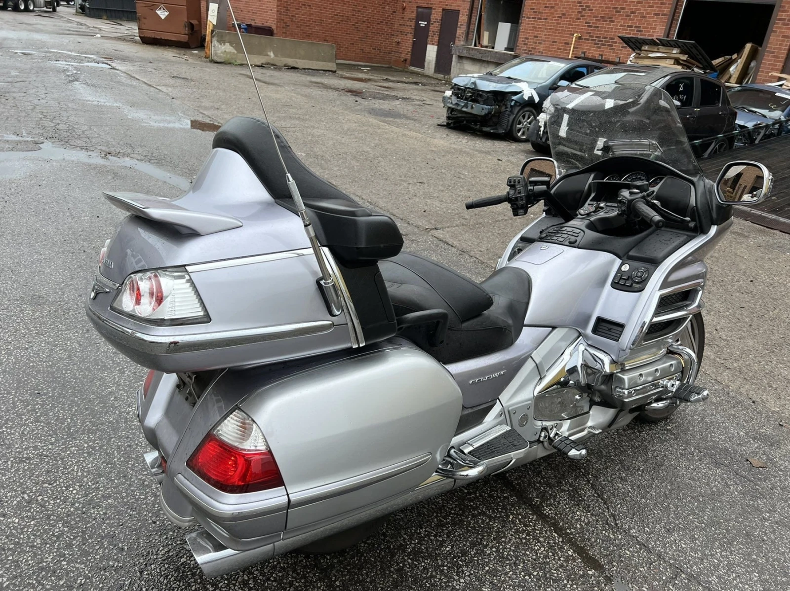 Honda Gold Wing SILVER ARROW - изображение 6