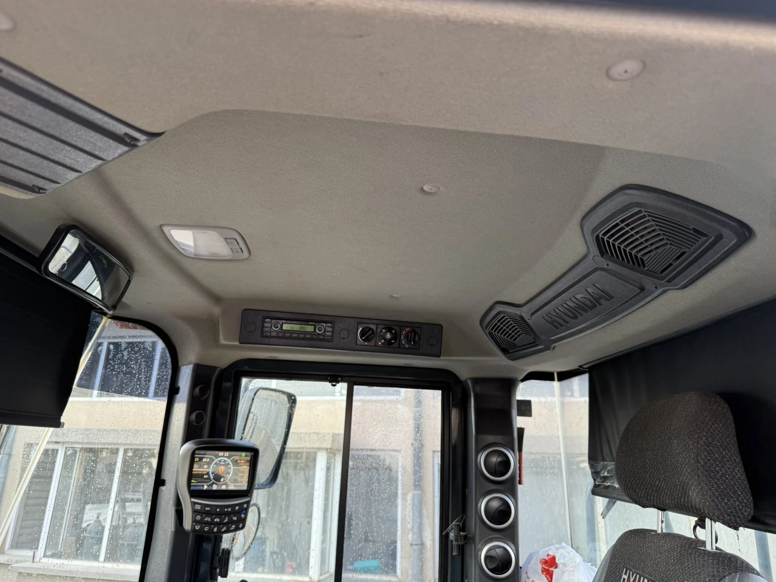 Челен товарач Hyundai HL970, снимка 8 - Индустриална техника - 55846582