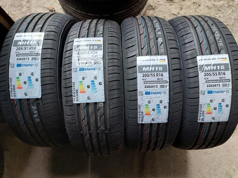 Гуми Летни 205/55R16, снимка 1 - Гуми и джанти - 36279210